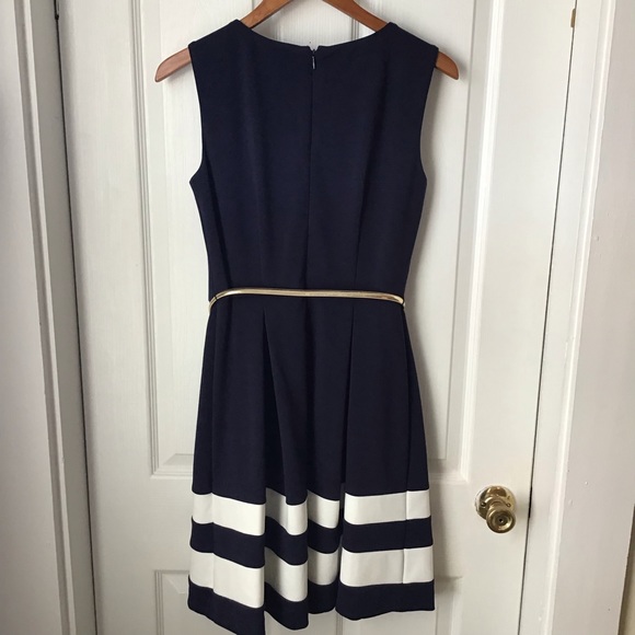 CALVIN KLEIN: Navy blue sleeveless dress with white stripes Size 4 - Picture 2 of 11